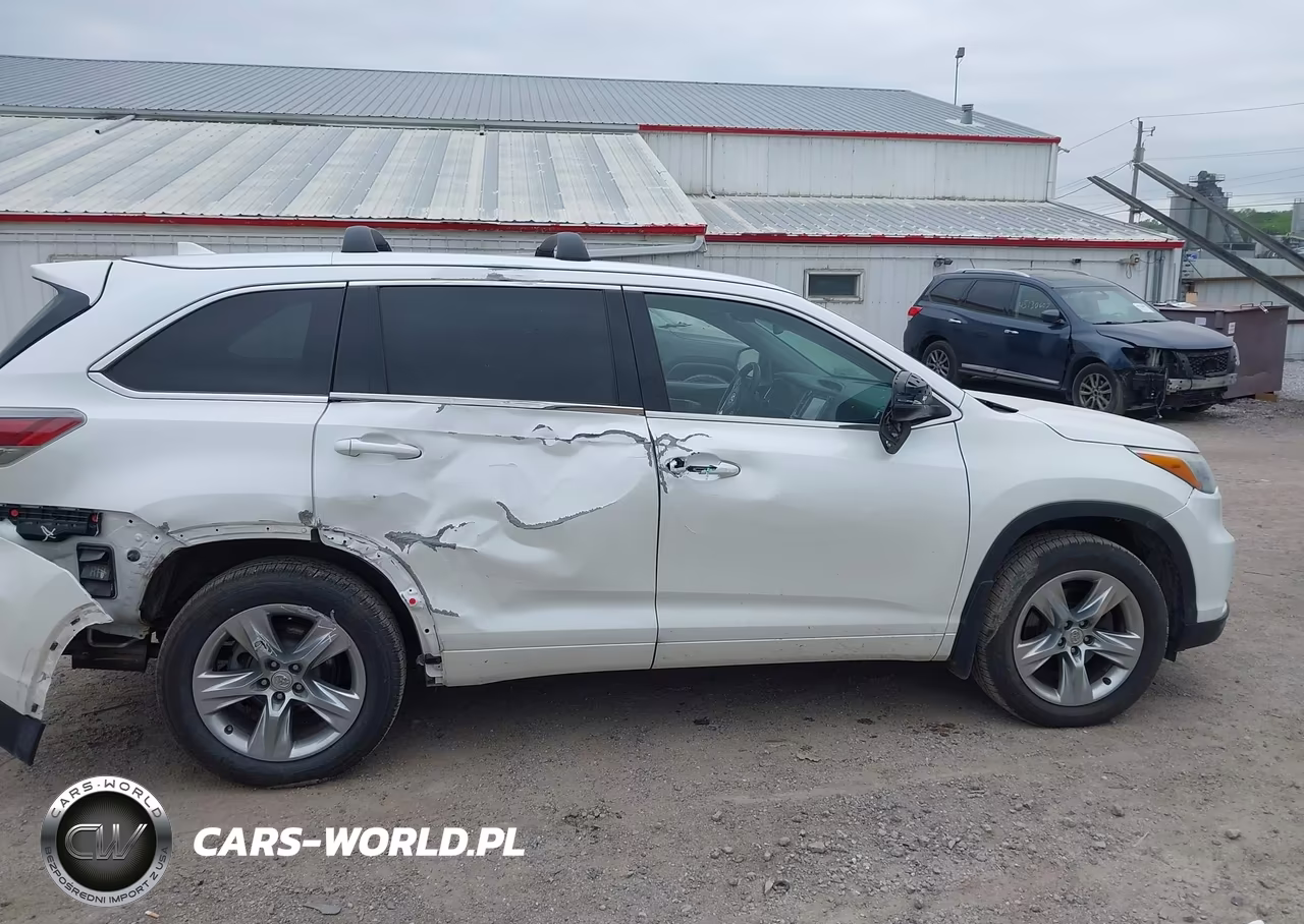 2015 Toyota Highlander Limited V6 VIN:5TDDKRFH5FS096954 - 13