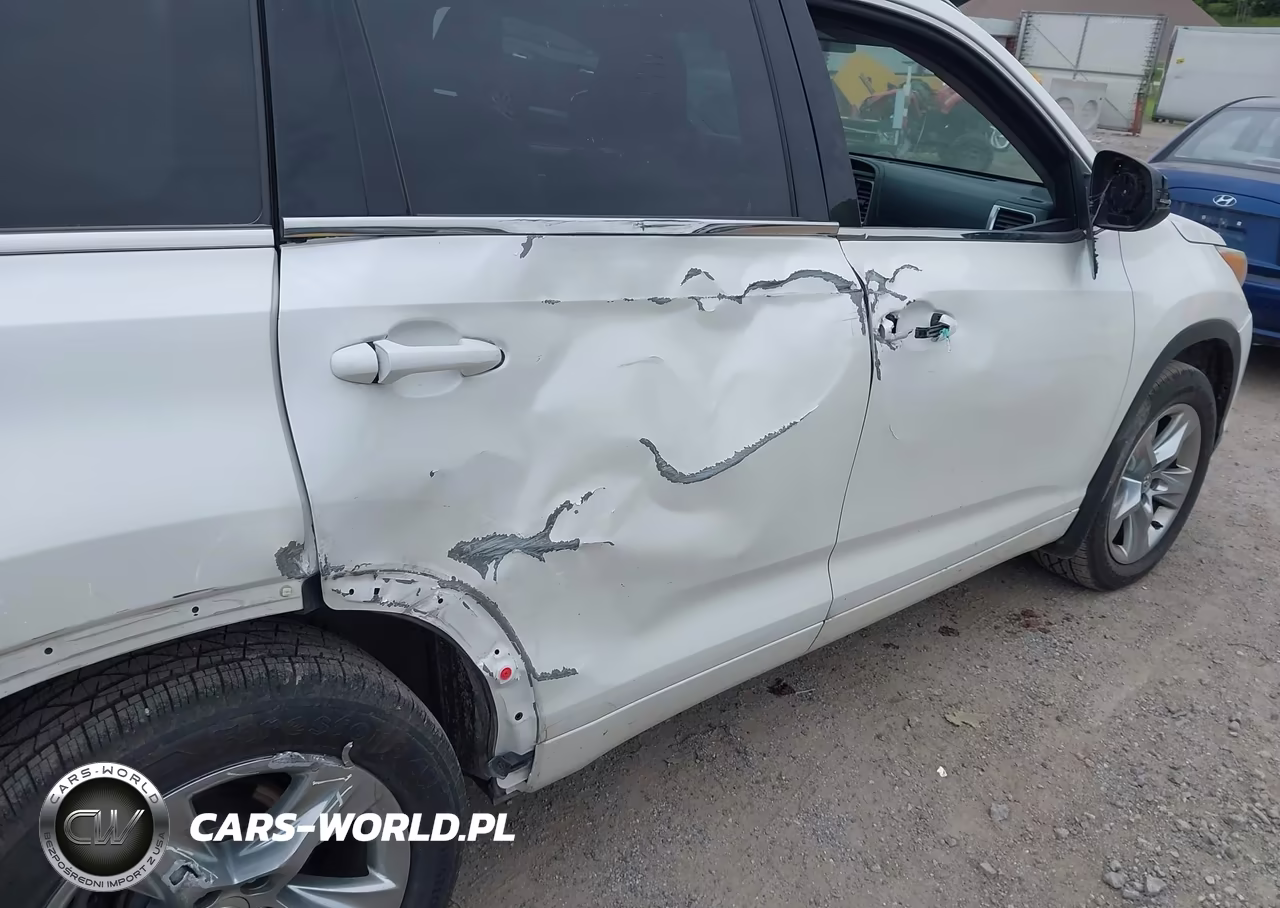 2015 Toyota Highlander Limited V6 VIN:5TDDKRFH5FS096954 - 21