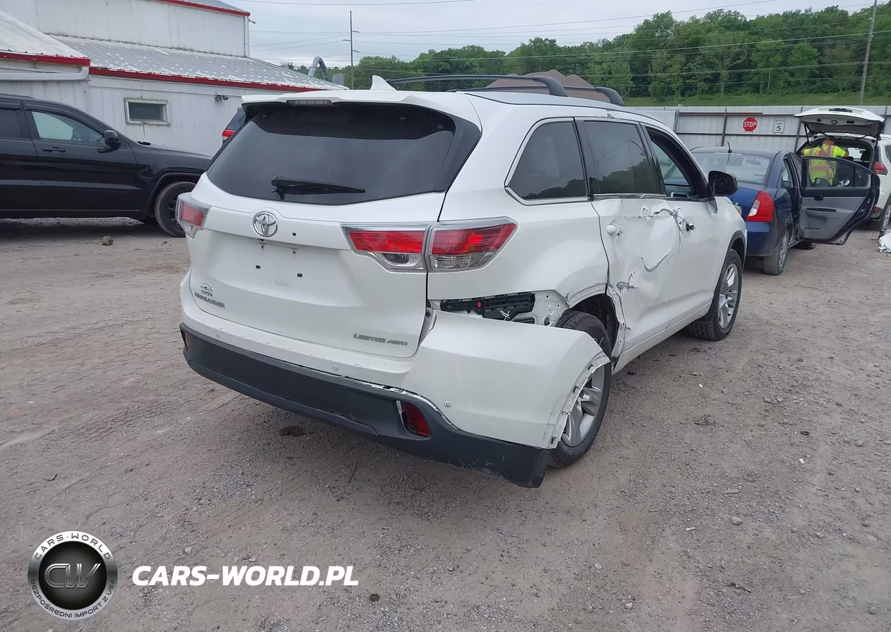 2015 Toyota Highlander Limited V6 VIN:5TDDKRFH5FS096954 - 4