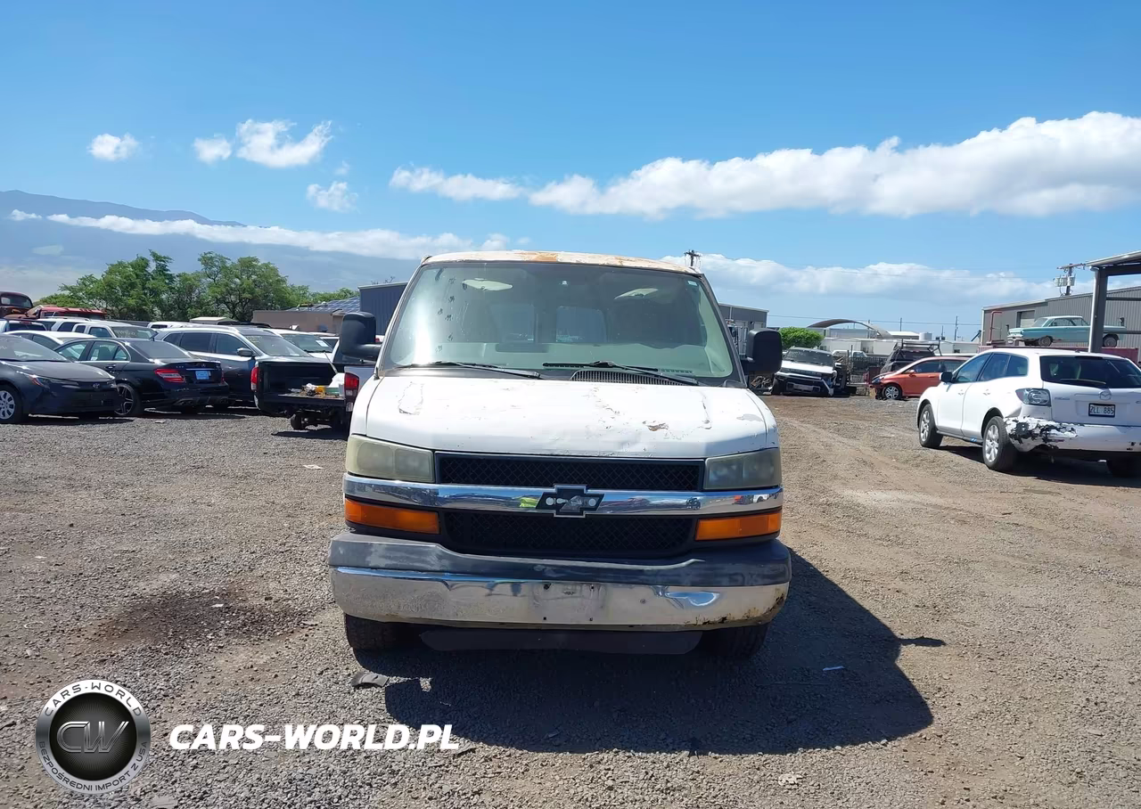 2005 Chevrolet Express VIN:1GAHG39U751229341 - 6