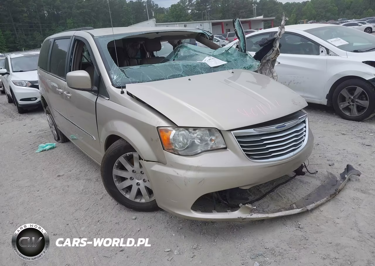 2012 Chrysler Town & Country Touring – zdjęcie 1 z 16