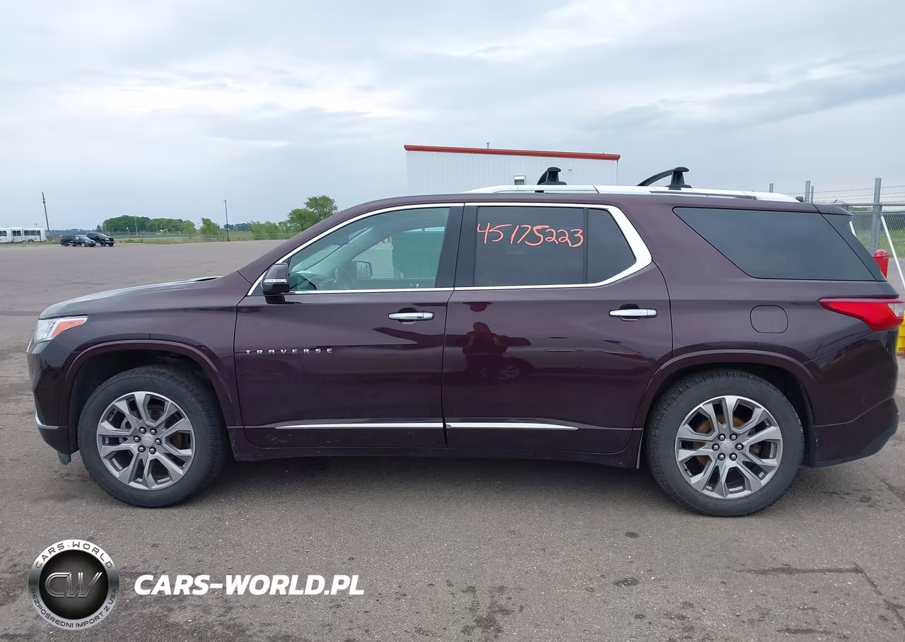 2019 Chevrolet Traverse Premier VIN:1GNEVKKW5KJ152557 - 15