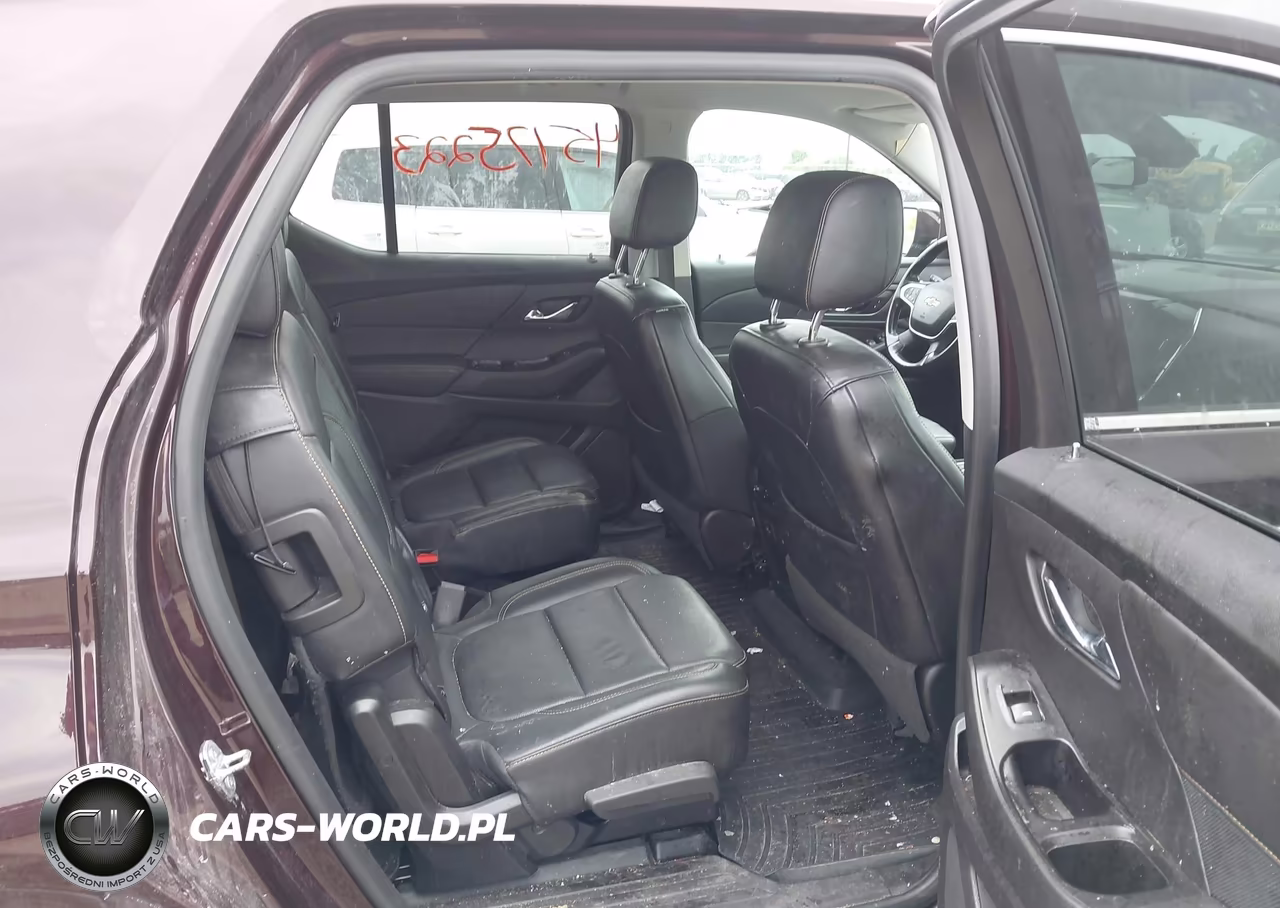 2019 Chevrolet Traverse Premier VIN:1GNEVKKW5KJ152557 - 8