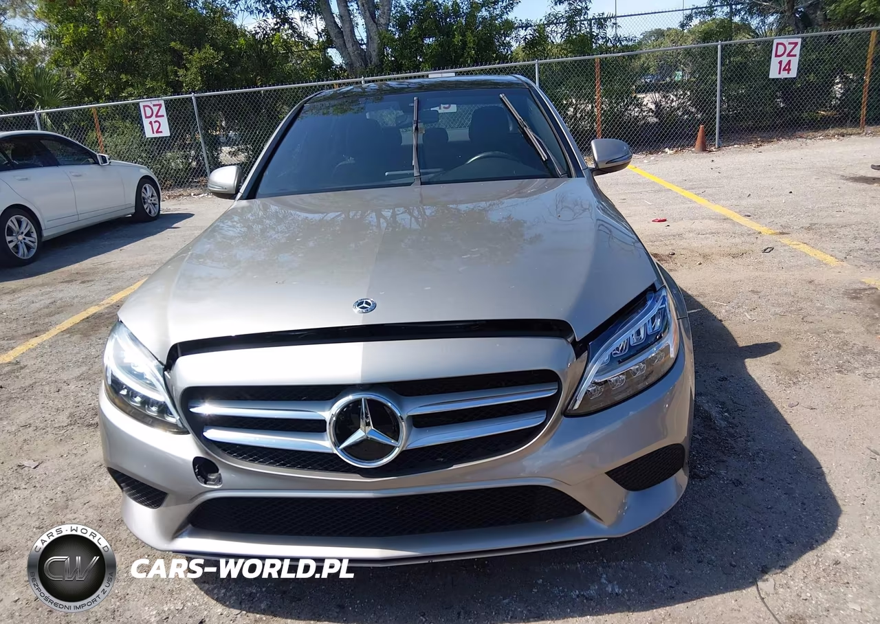 2019 Mercedes-Benz C 300 VIN:55SWF8DB0KU283313 - 12