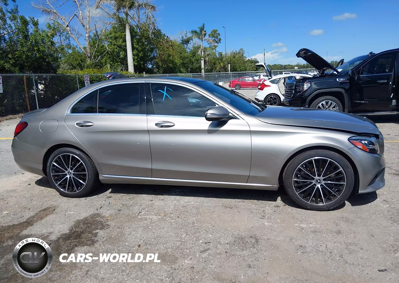 2019 Mercedes-Benz C 300 VIN:55SWF8DB0KU283313 - 13