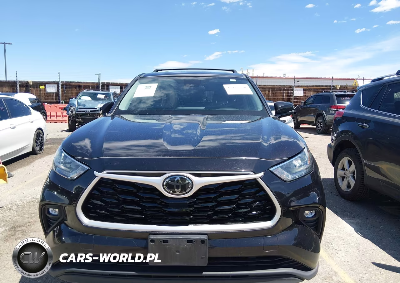 2020 Toyota Highlander Le VIN:5TDBZRBH8LS021086 - 12