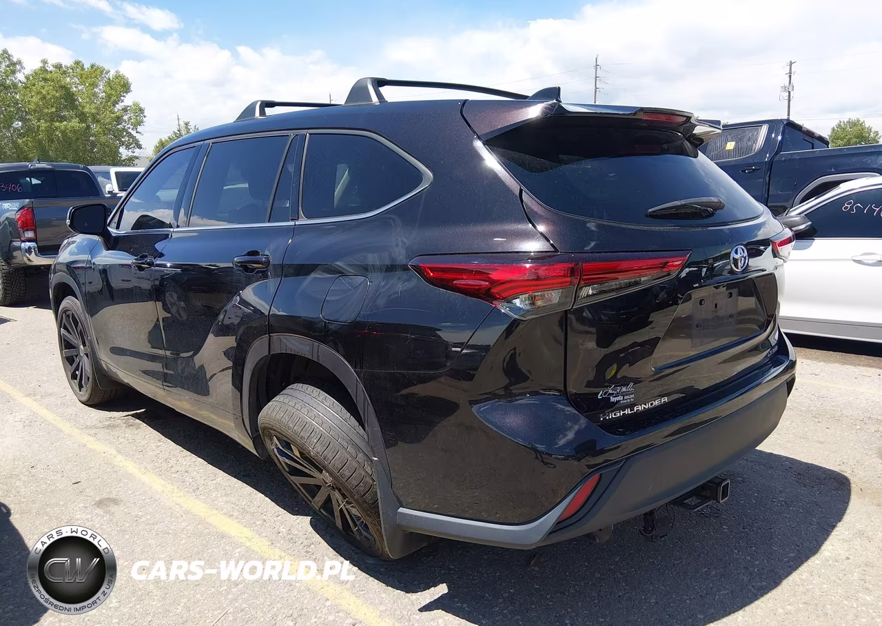 2020 Toyota Highlander Le VIN:5TDBZRBH8LS021086 - 3