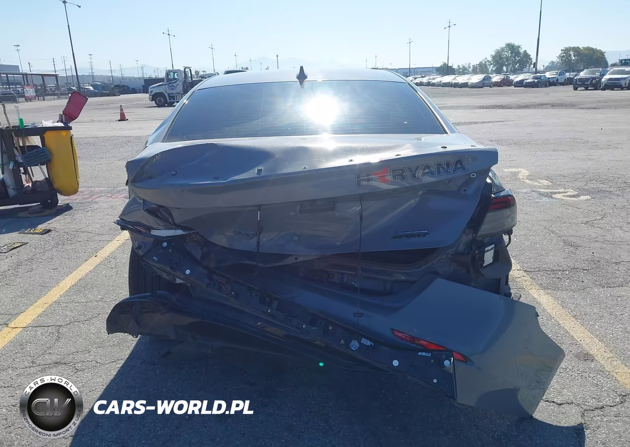 2024 Honda Accord Hybrid Sport-L VIN:1HGCY2F72RA058626 - 16