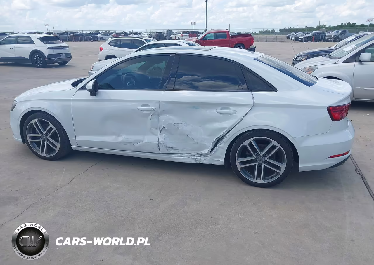 2019 Audi A3 40 Premium-40 Titanium Premium VIN:WAUAUGFF8KA111130 - 14