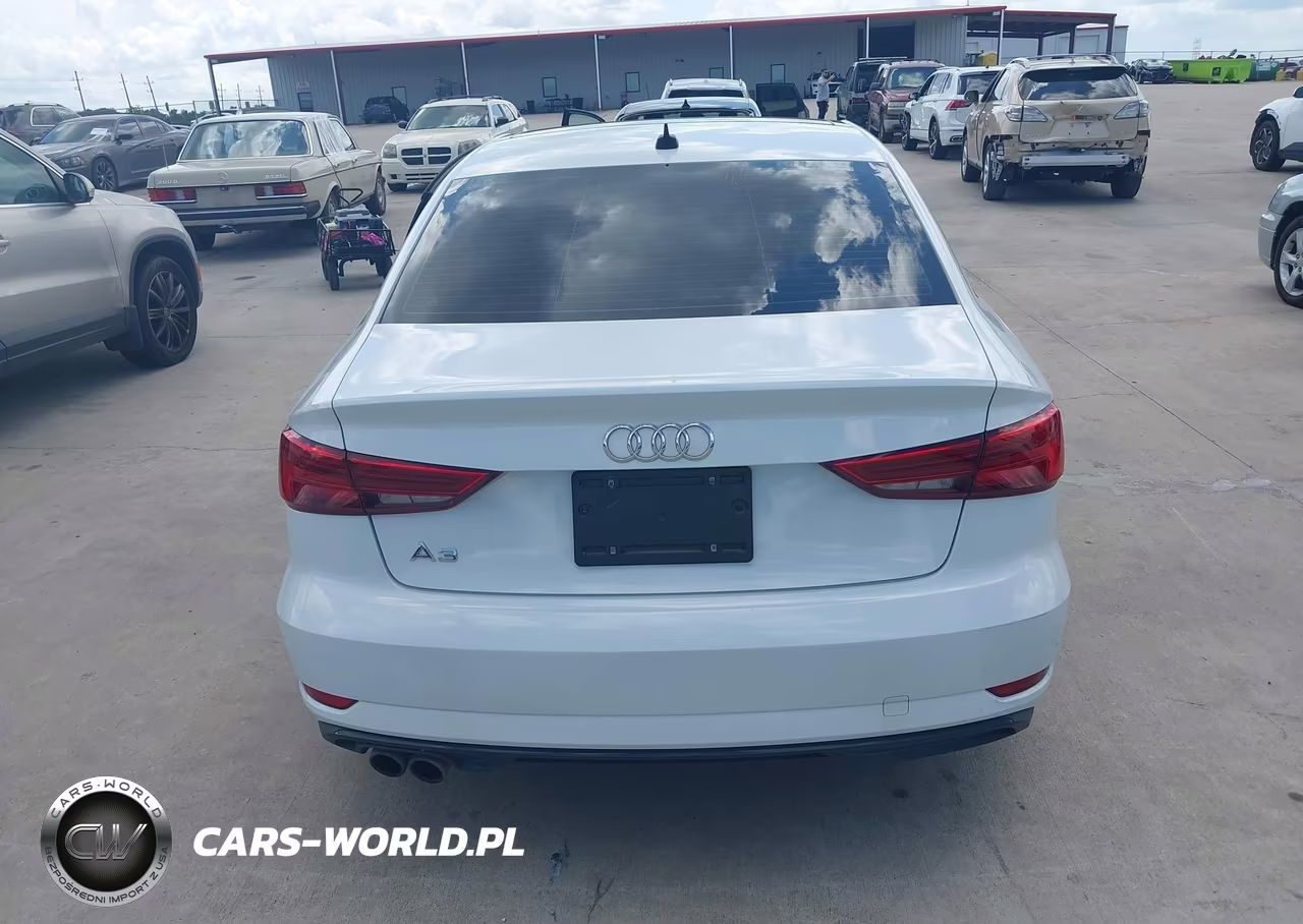 2019 Audi A3 40 Premium-40 Titanium Premium VIN:WAUAUGFF8KA111130 - 16