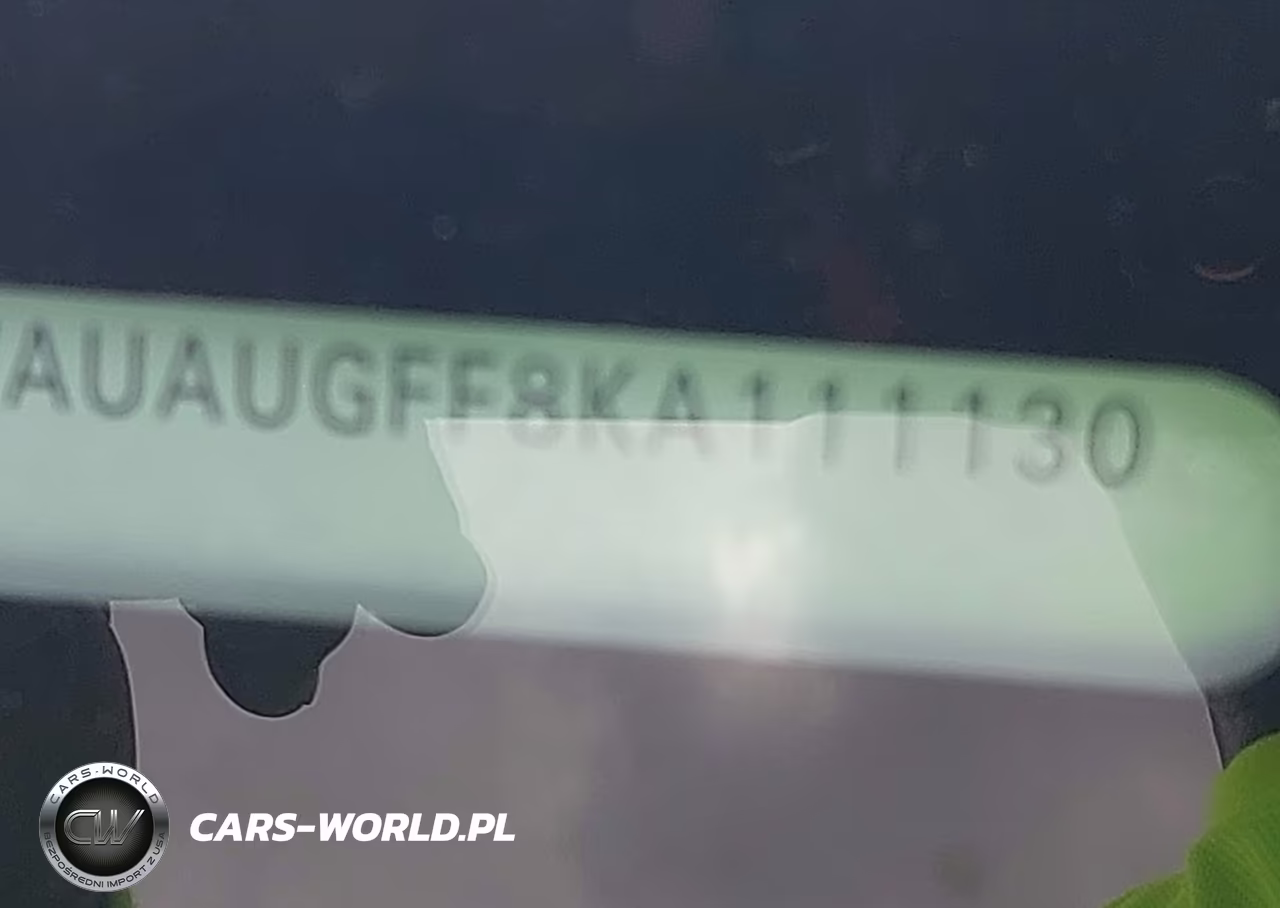 2019 Audi A3 40 Premium-40 Titanium Premium VIN:WAUAUGFF8KA111130 - 9