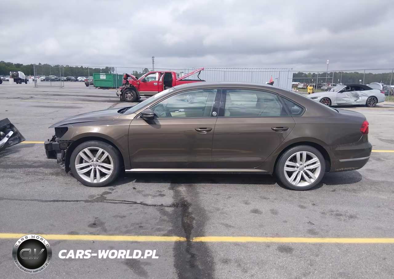 2019 Volkswagen Passat 2.0T Wolfsburg Edition VIN:1VWLA7A32KC000477 - 15
