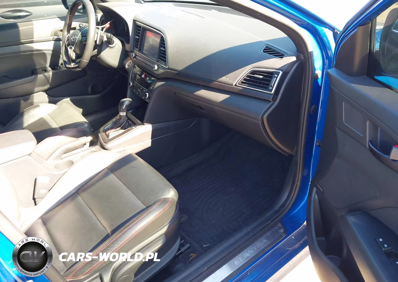 2017 Hyundai Elantra Sport VIN:KMHD04LB2HU332446 - 5