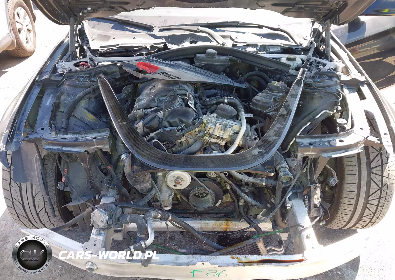 2016 BMW M4 VIN:WBS3U9C59GP969884 - 10