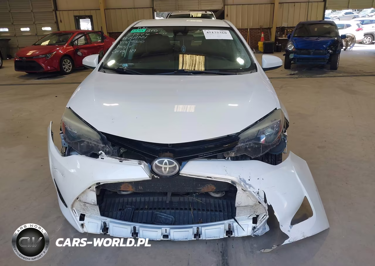 2017 Toyota Corolla Le VIN:5YFBURHE8HP699400 - 12