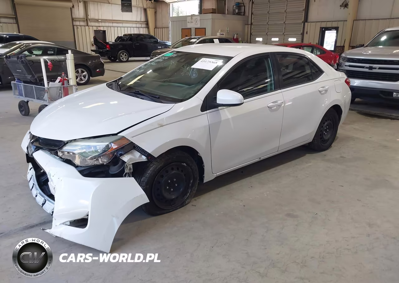 2017 Toyota Corolla Le VIN:5YFBURHE8HP699400 - 2