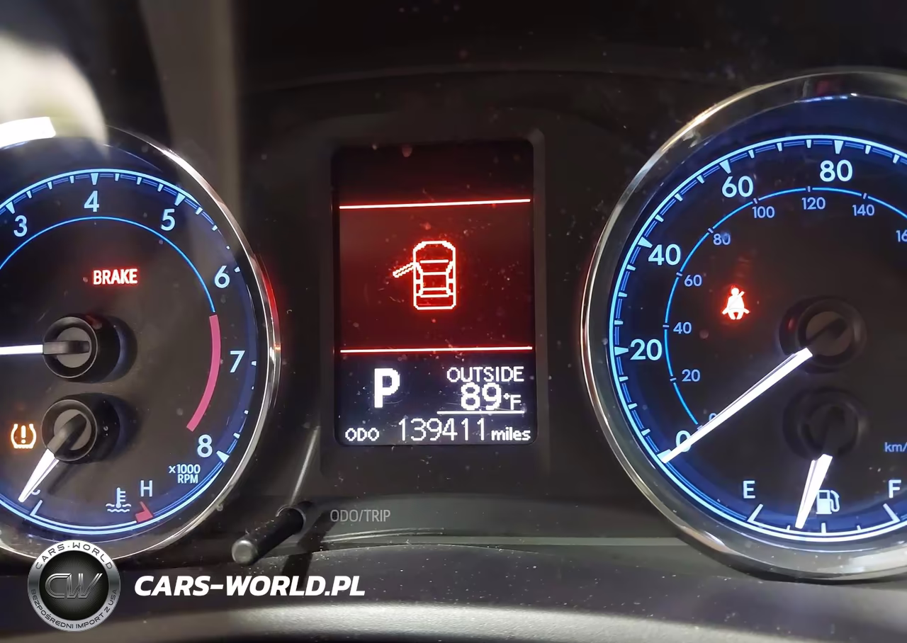 2017 Toyota Corolla Le VIN:5YFBURHE8HP699400 - 7