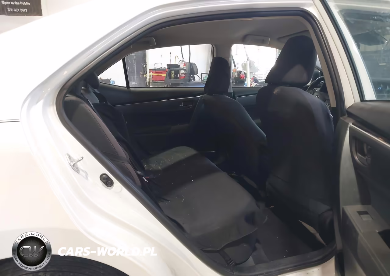 2017 Toyota Corolla Le VIN:5YFBURHE8HP699400 - 8