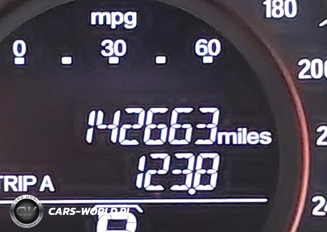 2016 Honda Accord Sport VIN:1HGCR2F58GA110723 - 16