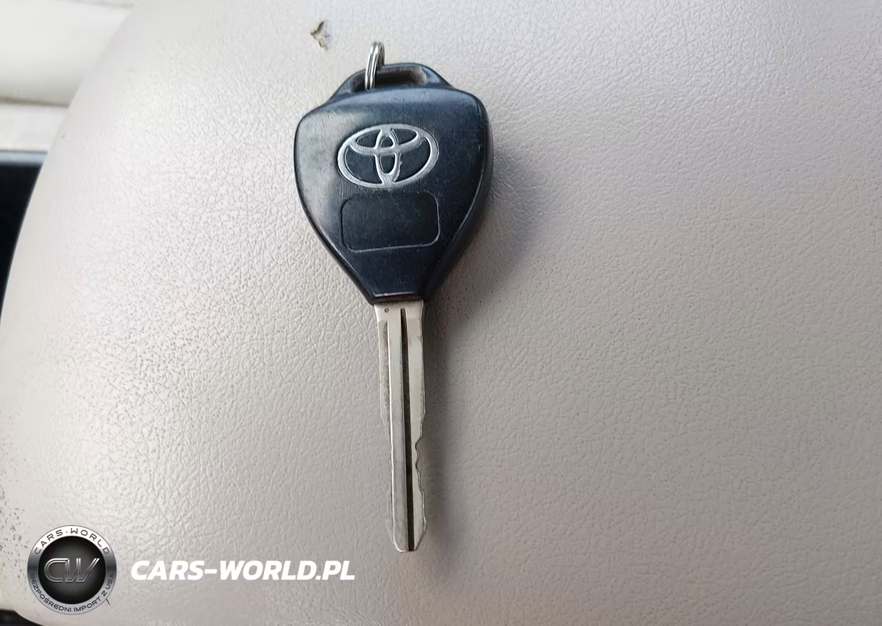 2007 Toyota Camry Le VIN:JTNBE46K373103797 - 11