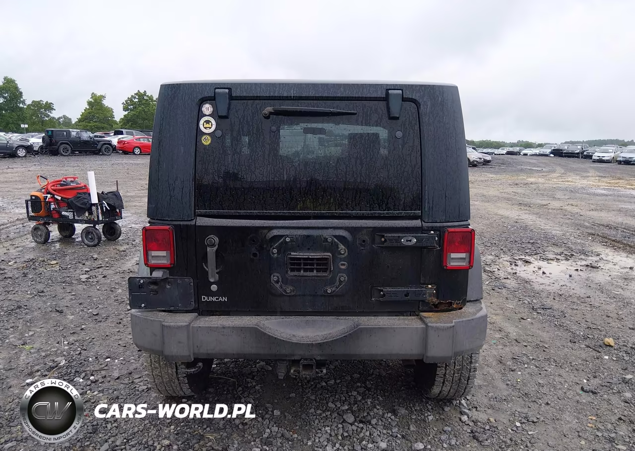 2010 Jeep Wrangler Sport VIN:1J4AA2D16AL173323 - 16