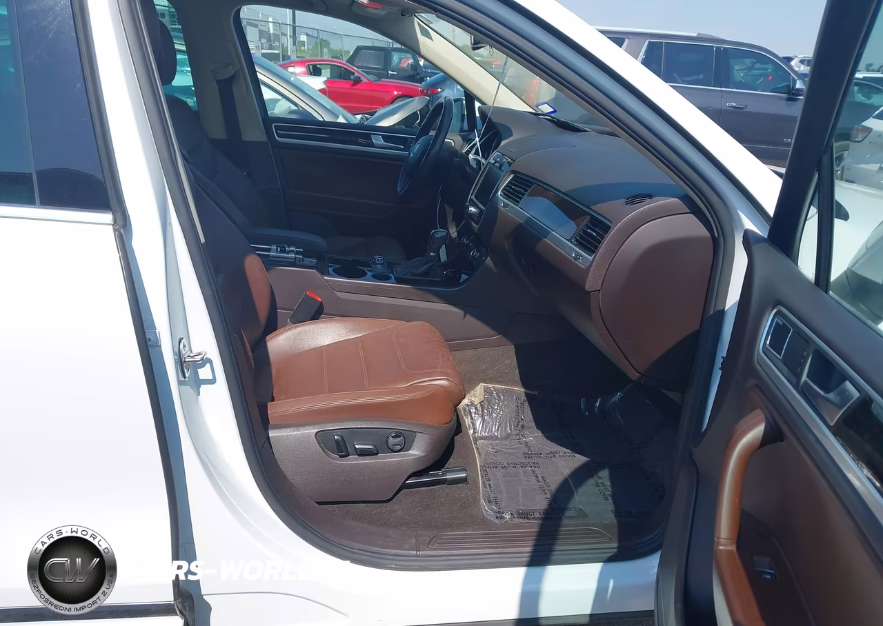 2013 Volkswagen Touareg Vr6 Executive VIN:WVGEF9BP4DD000841 - 5