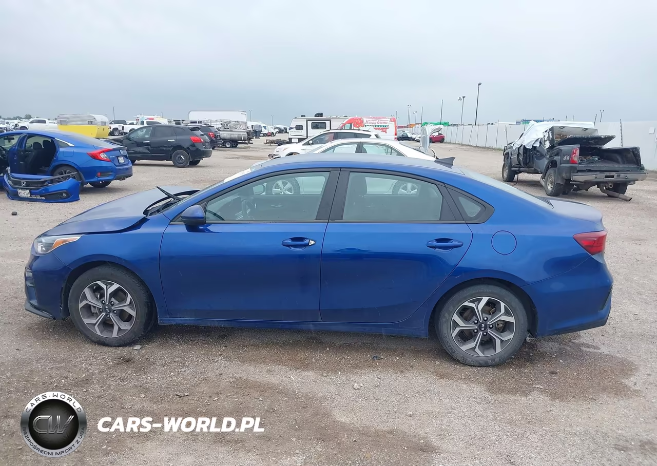 2021 Kia Forte Lxs VIN:3KPF24AD4ME370197 - 14