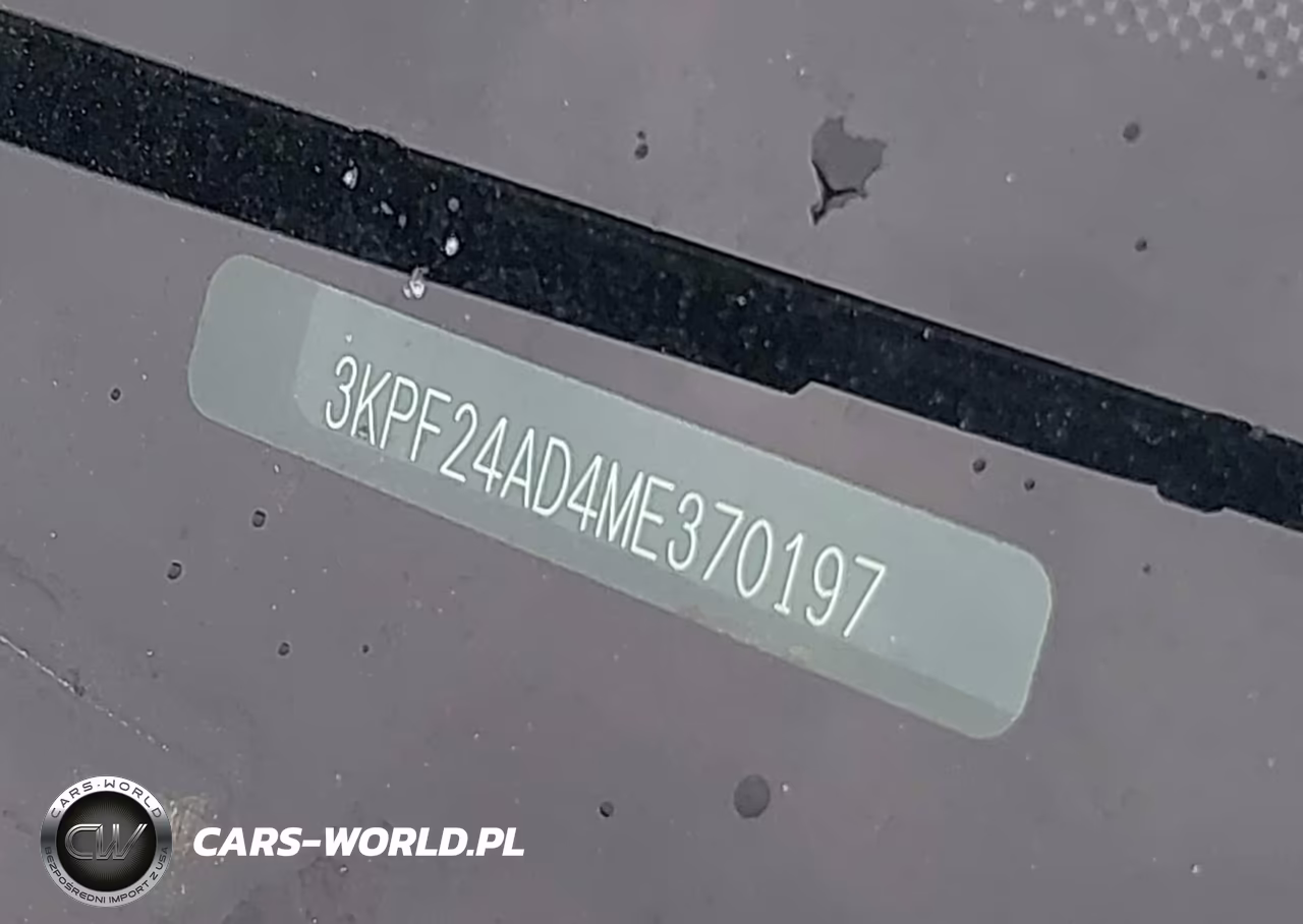 2021 Kia Forte Lxs VIN:3KPF24AD4ME370197 - 17