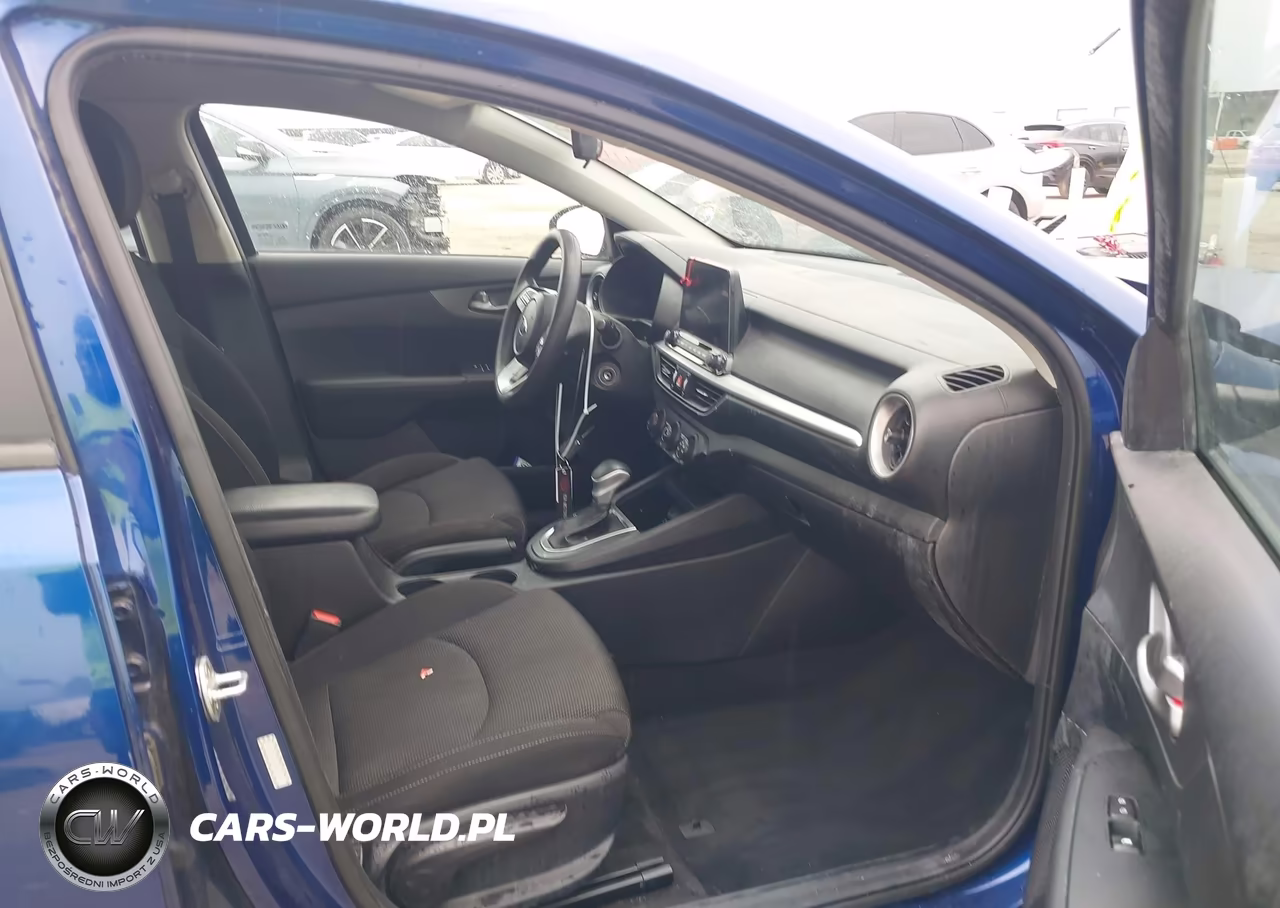 2021 Kia Forte Lxs VIN:3KPF24AD4ME370197 - 5