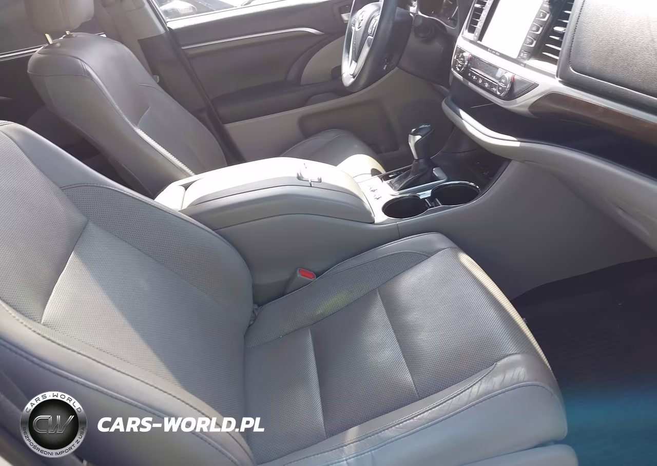 2016 Toyota Highlander Limited V6 VIN:5TDDKRFH8GS326343 - 5