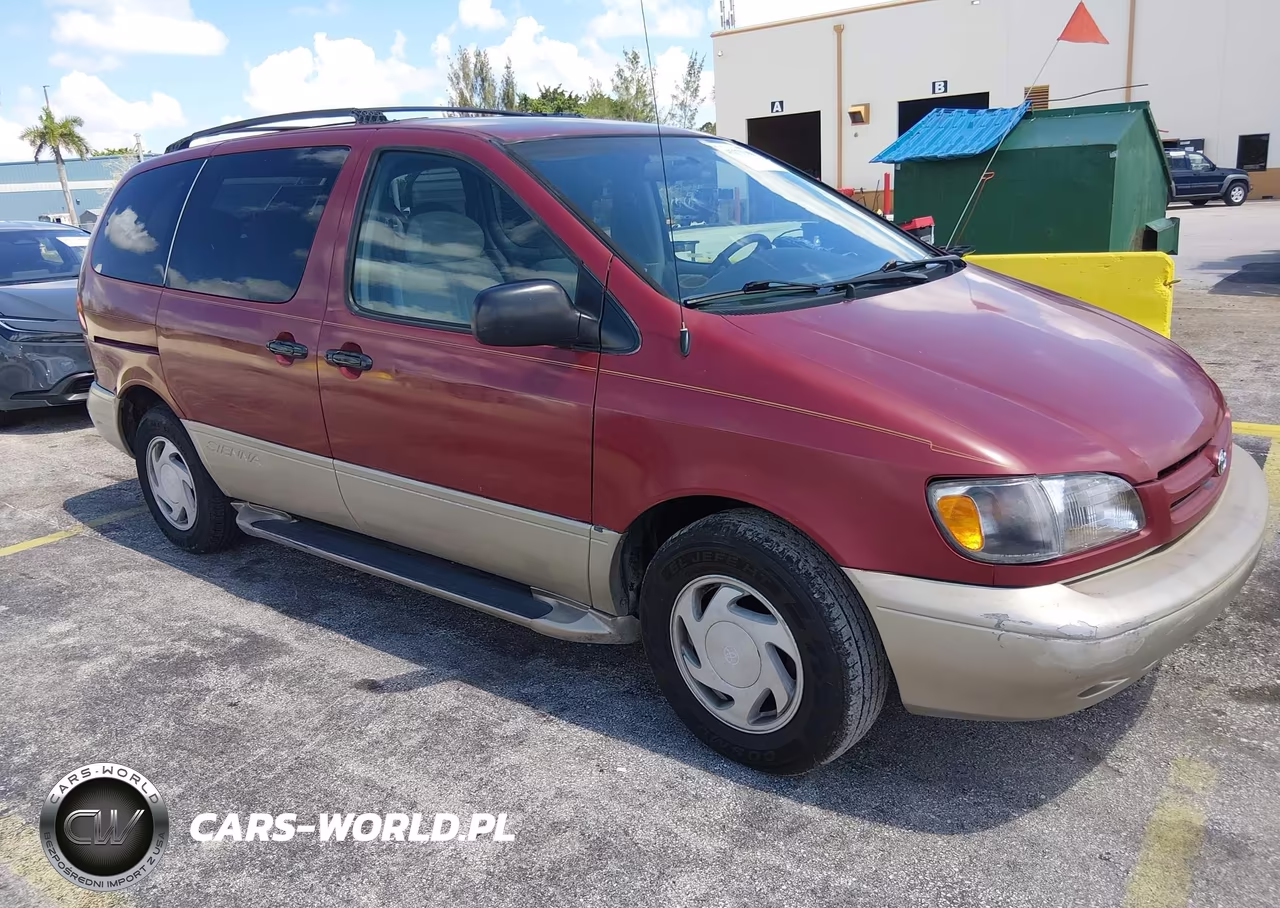 2000 TOYOTA SIENNA XLE