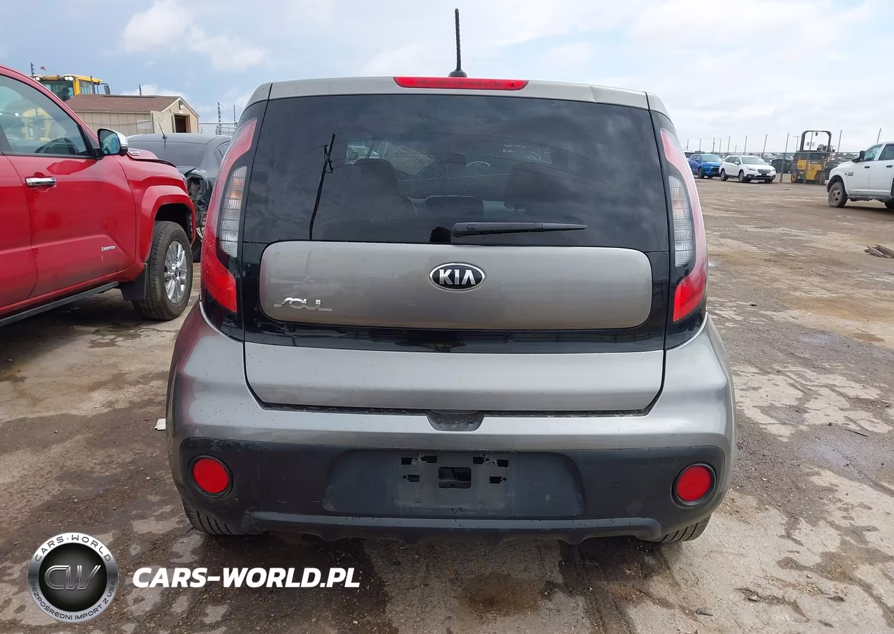 2018 Kia Soul VIN:KNDJN2A27J7587095 - 15