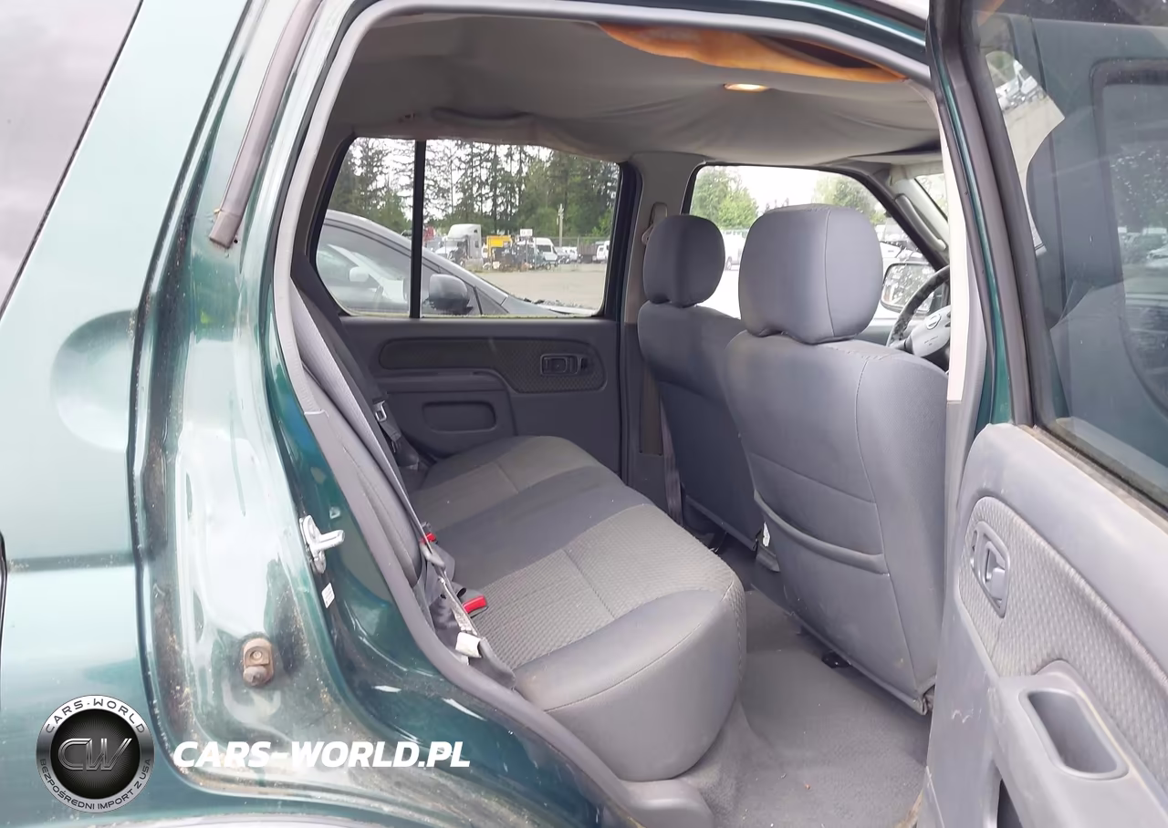 2002 Nissan Xterra Xe VIN:5N1ED28Y62C558027 - 8