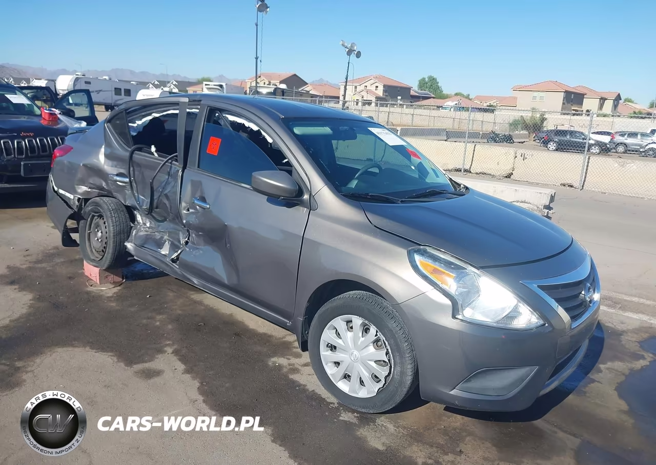 2016 Nissan Versa 1.6 Sv – zdjęcie 1 z 16