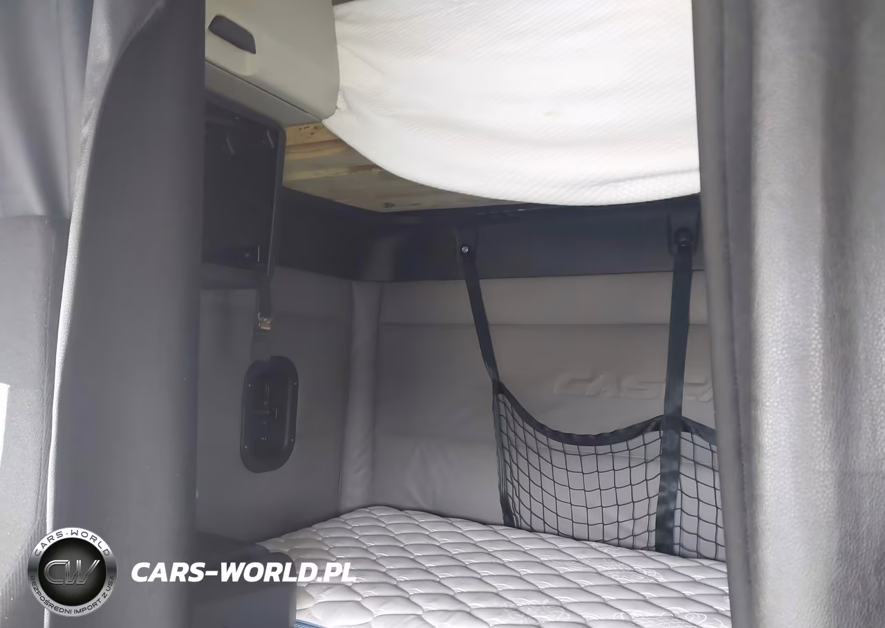 2018 Freightliner New Cascadia 126 VIN:3AKJHHDRXJSJY9659 - 6