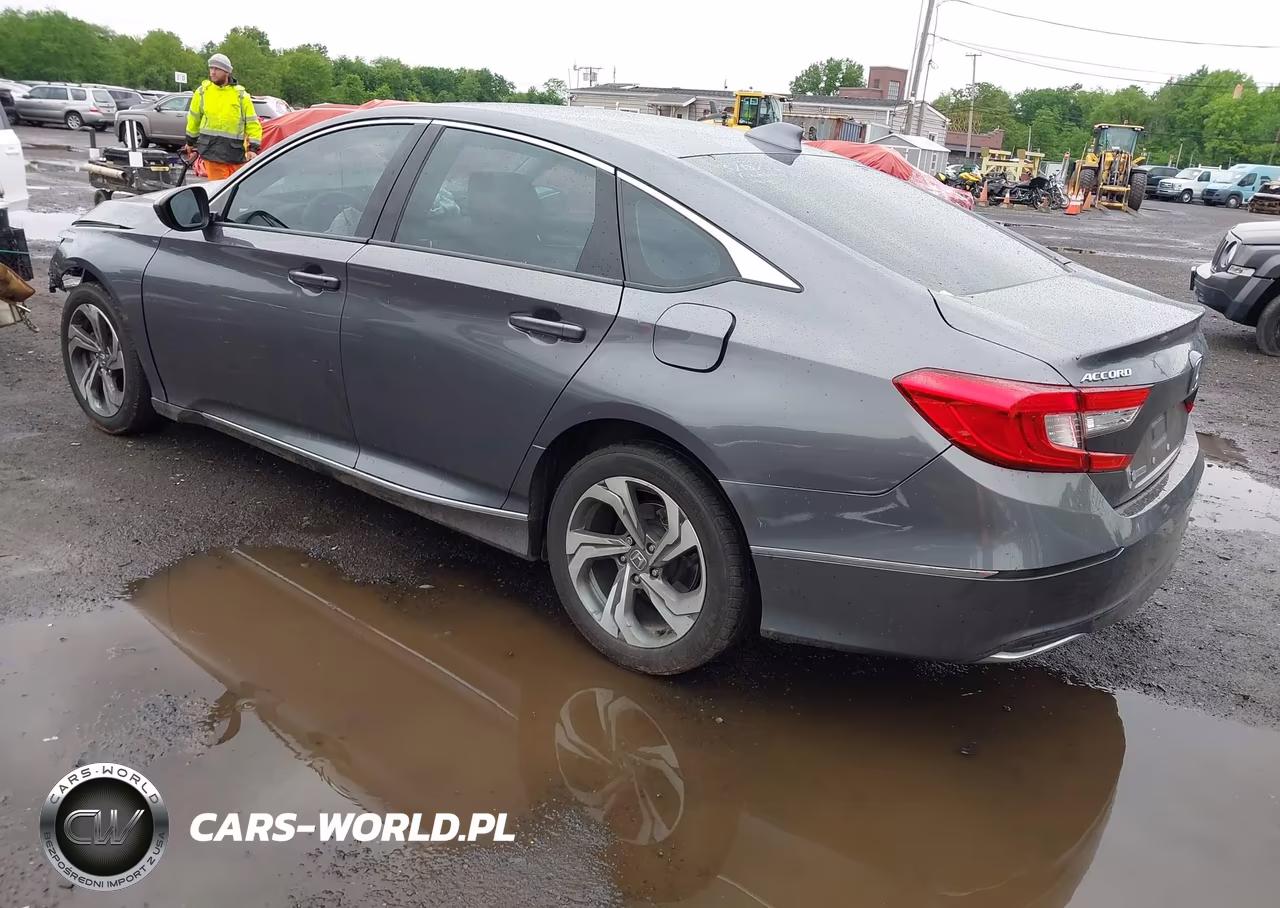 2018 Honda Accord Ex VIN:1HGCV1F4XJA053946 - 3