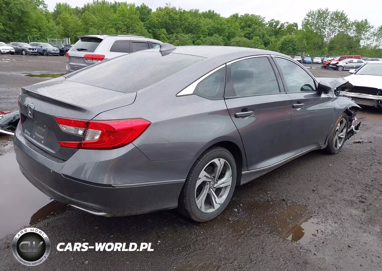 2018 Honda Accord Ex VIN:1HGCV1F4XJA053946 - 4