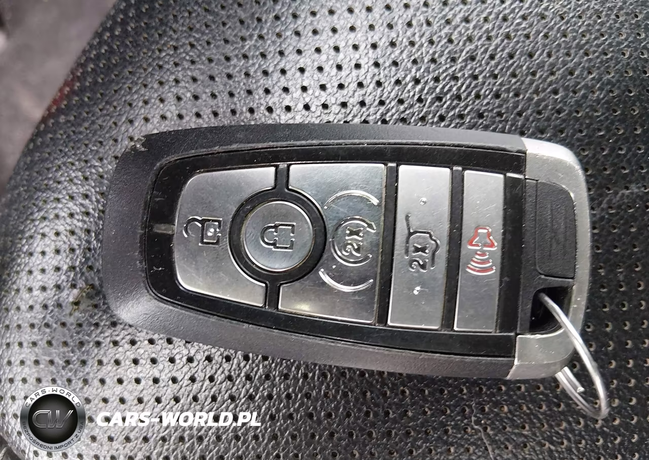 2020 Ford Escape Sel VIN:1FMCU9H6XLUB08813 - 11