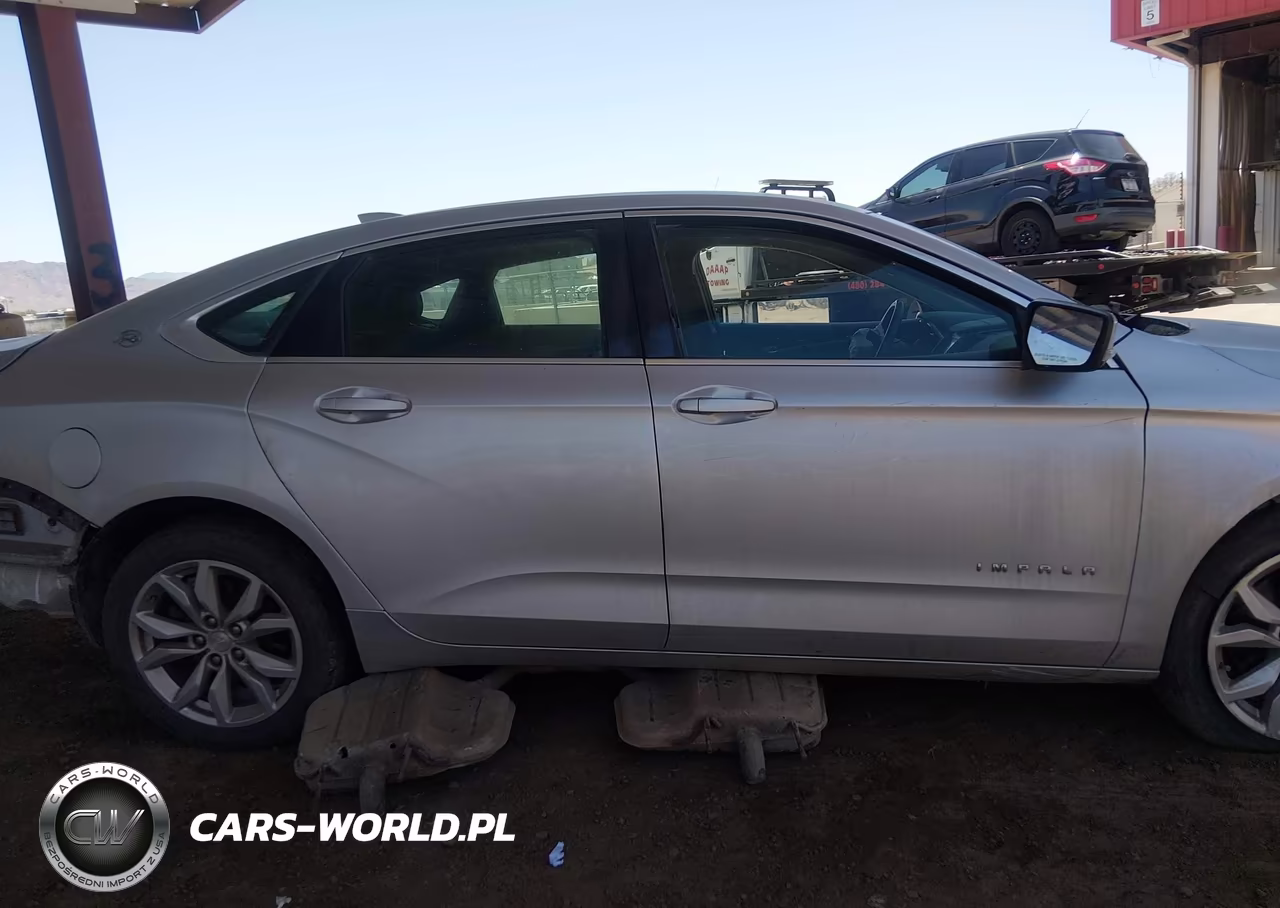 2017 Chevrolet Impala 1Lt VIN:2G1105S36H9112661 - 13