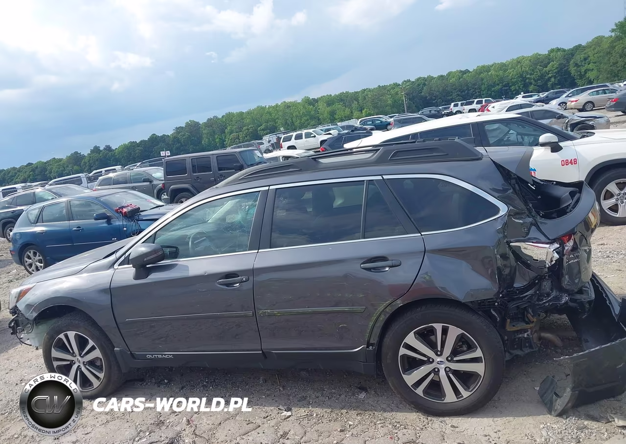 2018 Subaru Outback 2.5I Limited VIN:4S4BSAKC4J3369620 - 13