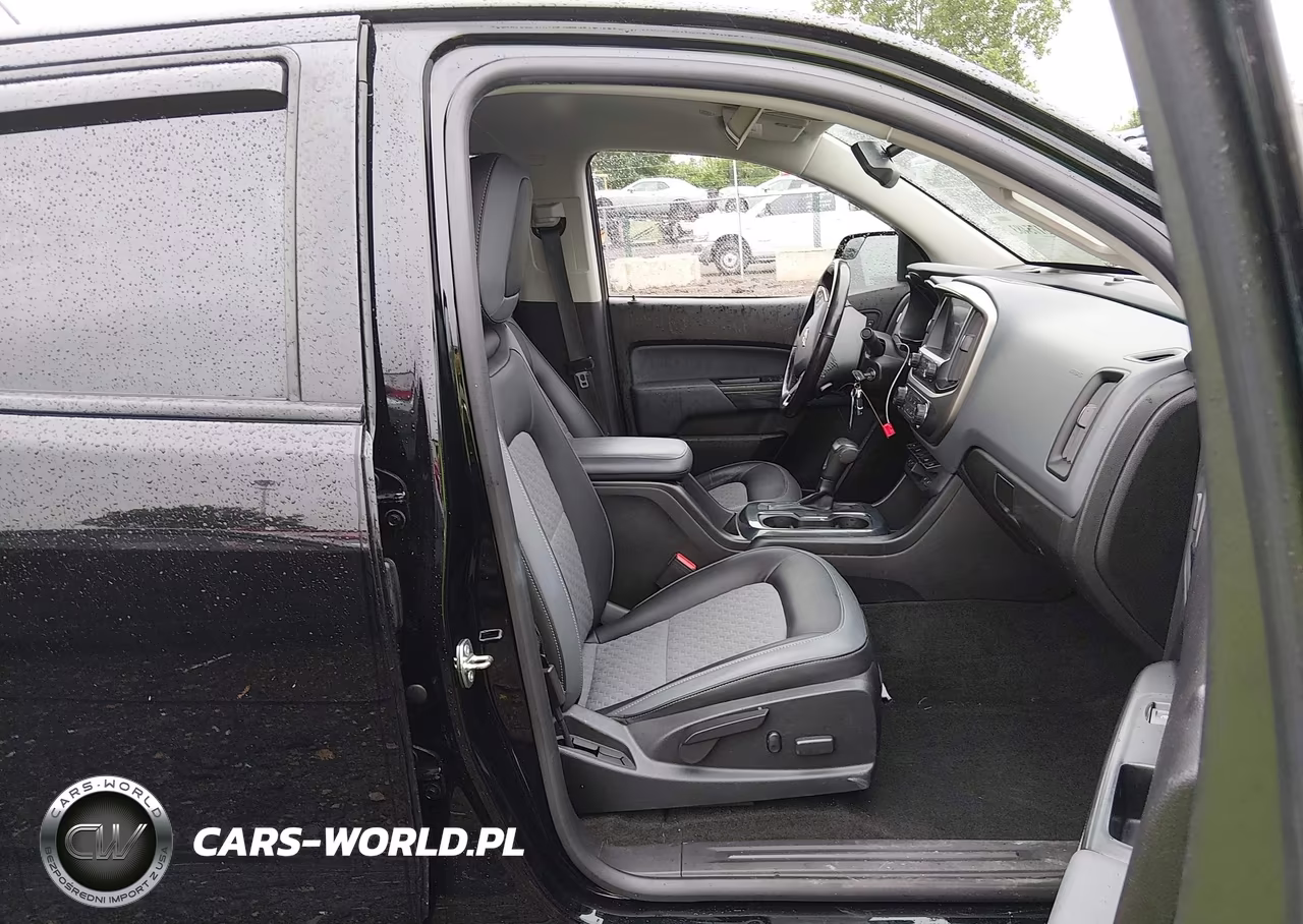 2018 Chevrolet Colorado Z71 VIN:1GCGTDEN5J1152059 - 5