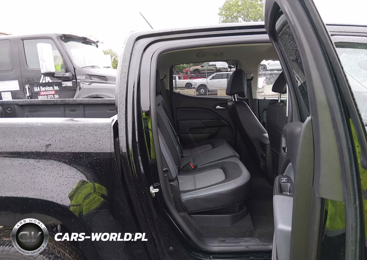2018 Chevrolet Colorado Z71 VIN:1GCGTDEN5J1152059 - 8