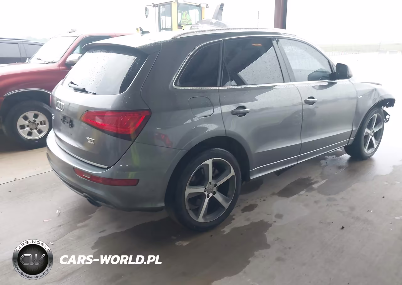 2016 Audi Q5 3.0T Premium Plus VIN:WA1D7AFP4GA131454 - 4