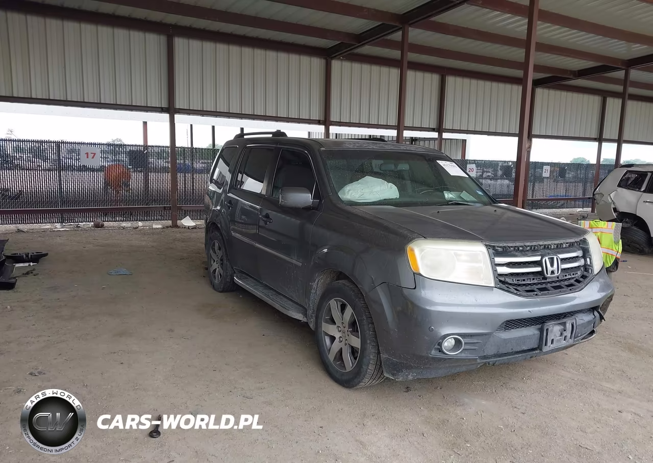 2013 Honda Pilot Touring – zdjęcie 1 z 16