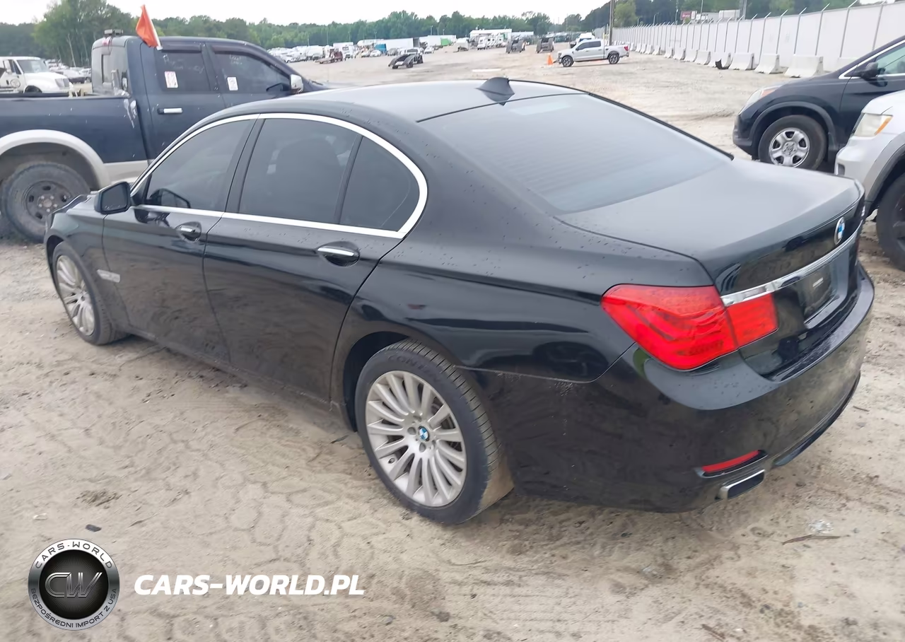 2010 BMW 750I xDrive VIN:WBAKC6C54ACL67698 - 3