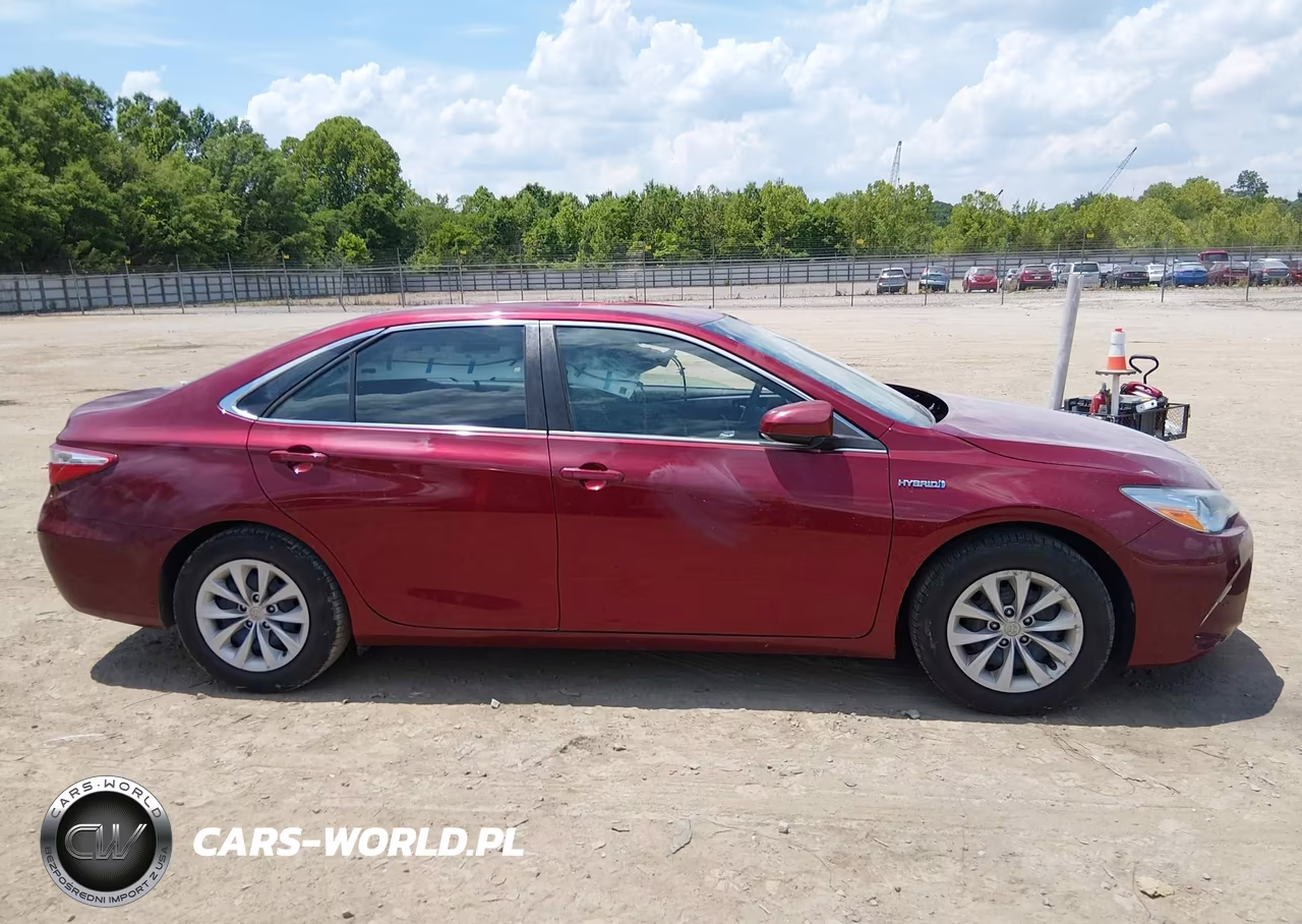 2015 Toyota Camry Hybrid Le VIN:4T1BD1FK7FU145867 - 13