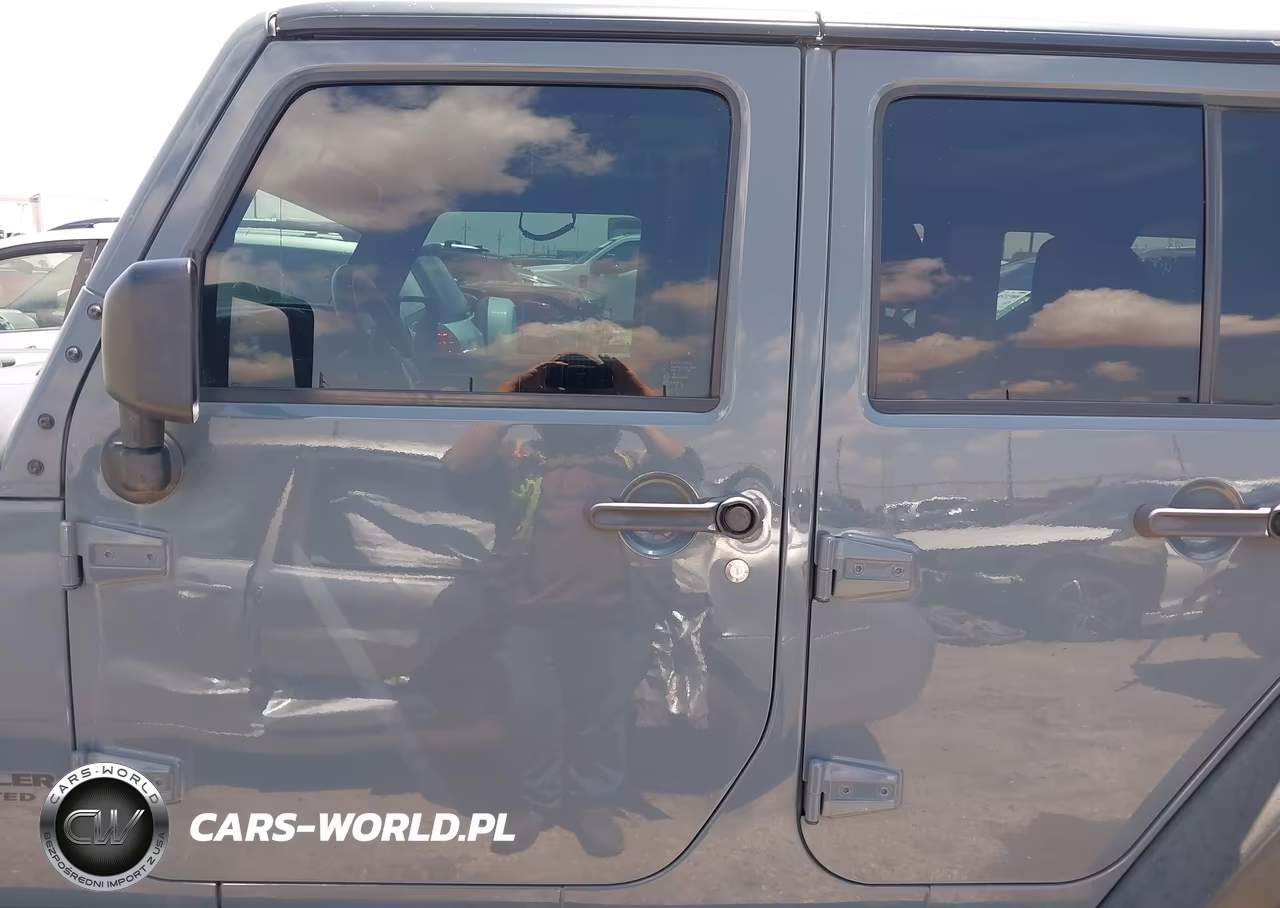 2014 Jeep Wrangler Unlimited Rubicon X VIN:1C4HJWFG5EL314434 - 14