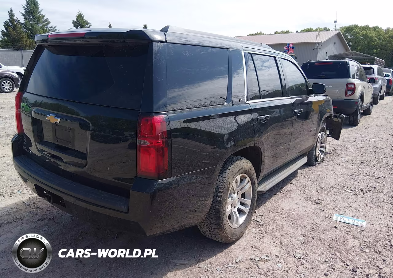 2016 Chevrolet Tahoe Ls VIN:1GNSKAKCXGR395835 - 4
