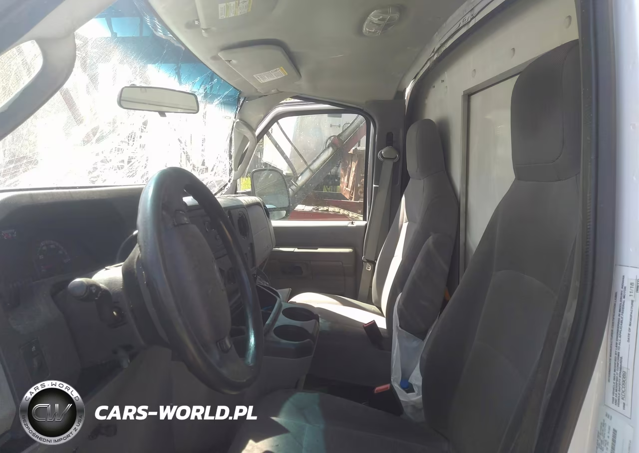 2019 Ford E-450 Cutaway VIN:1FDXE4FS1KDC09089 - 5