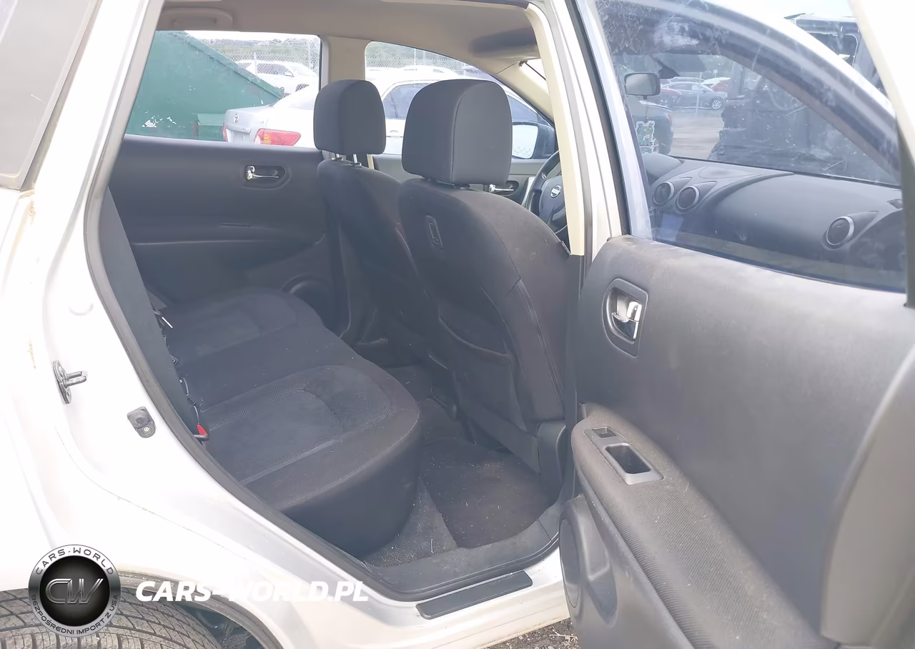 2013 Nissan Rogue S VIN:JN8AS5MTXDW537319 - 8